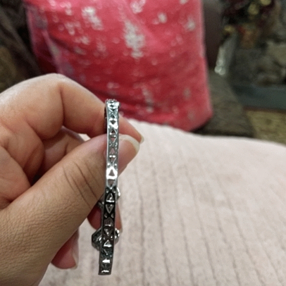 Bracelet - Picture 3 of 3